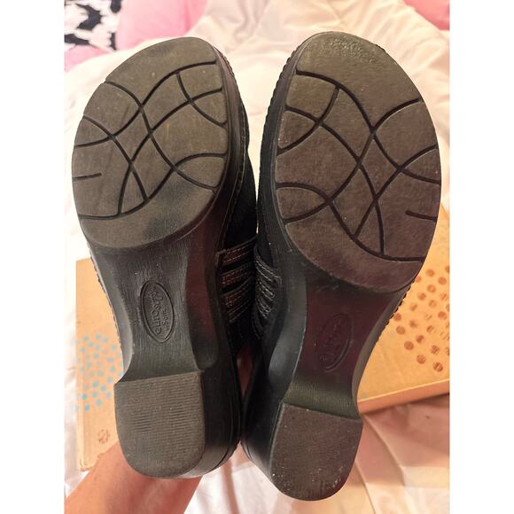 Black Suede clogs by Soffe, Euro Soft 8 (EU 39) - Picture 5 of 7